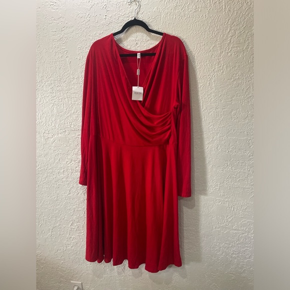 HAUTE long sleeve ruched red dress - Picture 1 of 4
